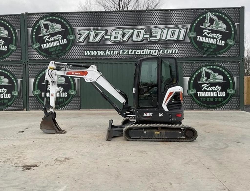 Image of Bobcat E35i Primary image