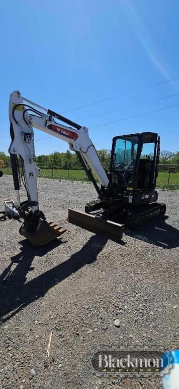 Main image Bobcat E35i