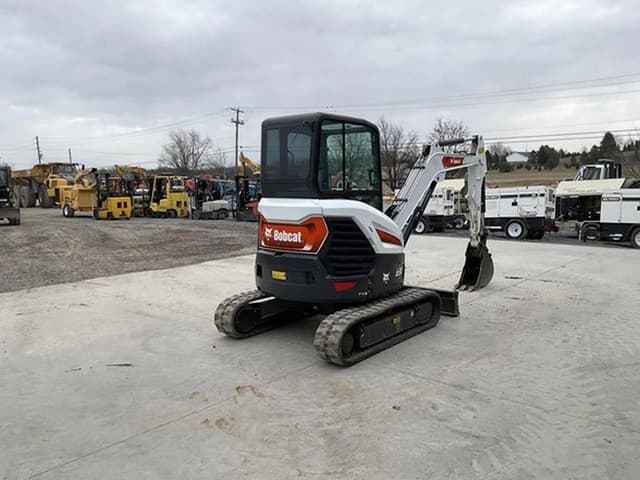 Image of Bobcat E35i equipment image 3
