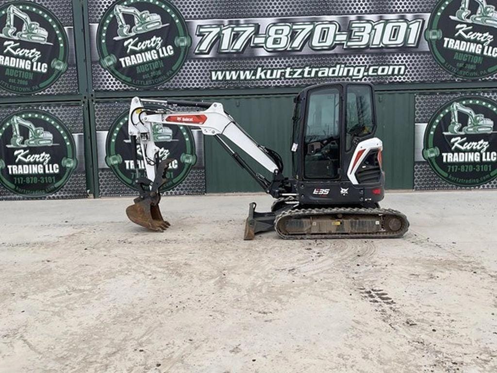 2023 Bobcat E35 R2 Equipment Image0