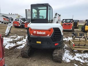 Main image Bobcat E42 6