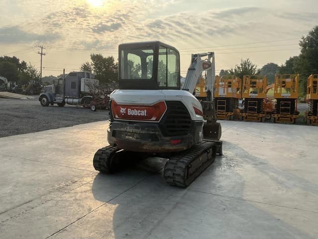 Image of Bobcat E42 equipment image 3