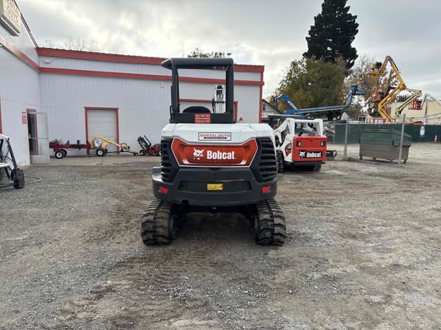 Image of Bobcat E42 equipment image 3