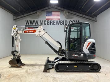 Main image Bobcat E42