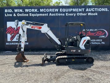 Main image Bobcat E42