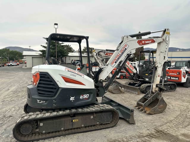 Image of Bobcat E50 equipment image 2