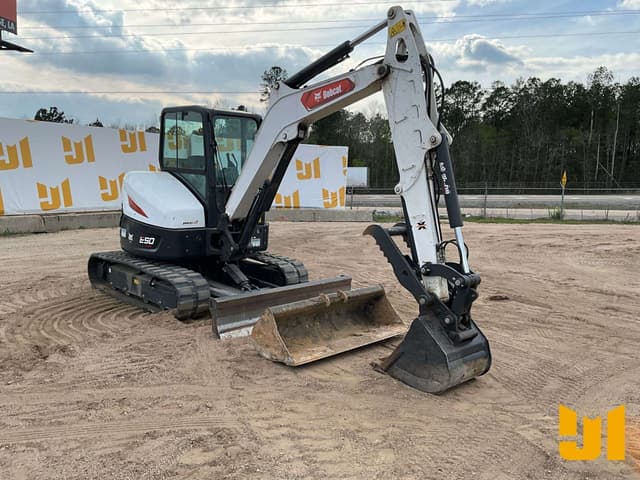 Image of Bobcat E50 equipment image 2