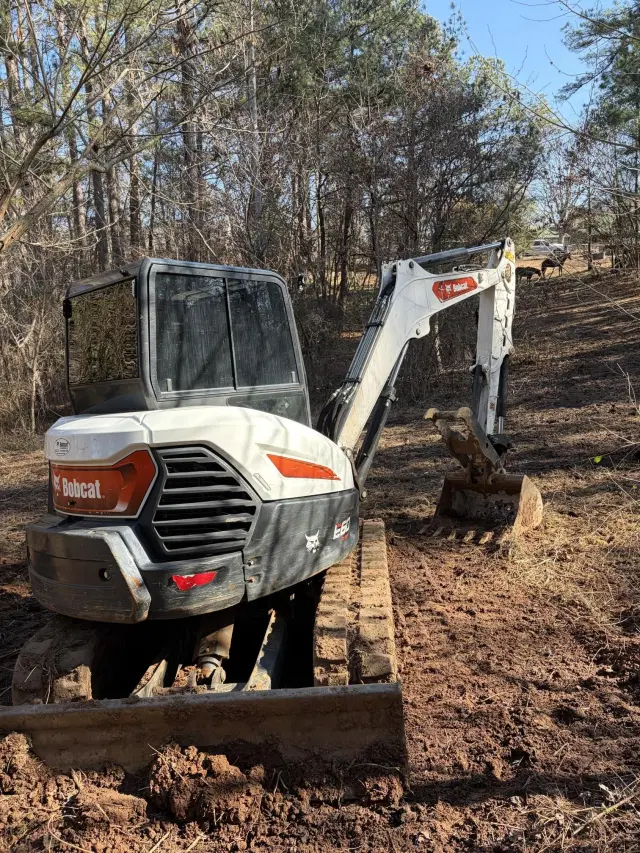 Image of Bobcat E60 equipment image 4