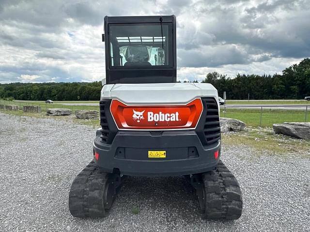 Image of Bobcat E60 equipment image 3