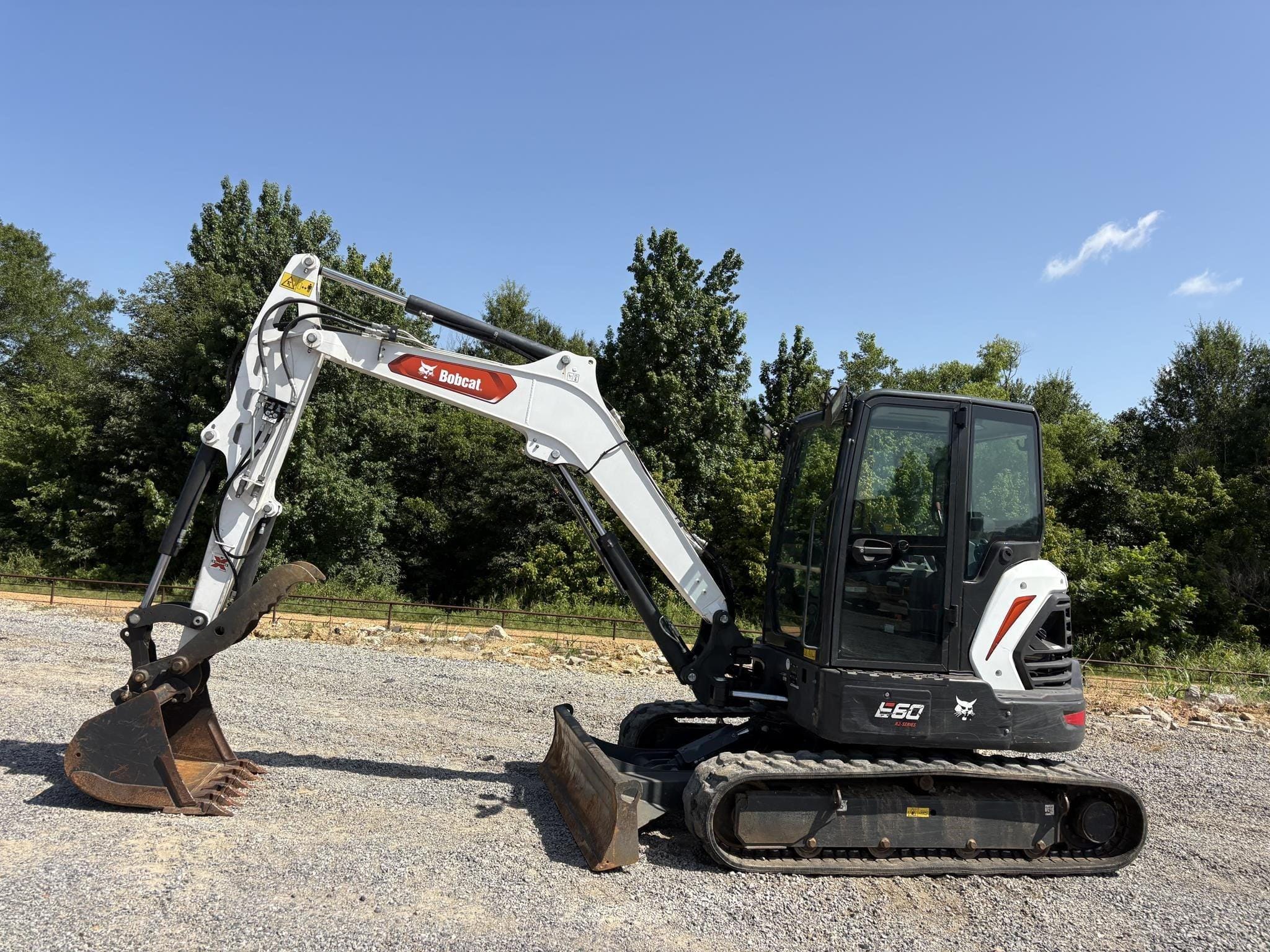 2023 Bobcat E60 Equipment Image0