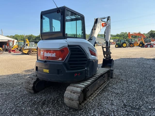 Image of Bobcat E60 equipment image 3