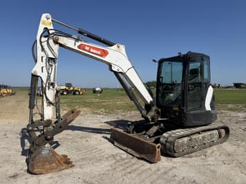Main image Bobcat E60