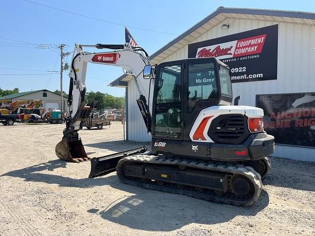 Image of Bobcat E88 equipment image 2
