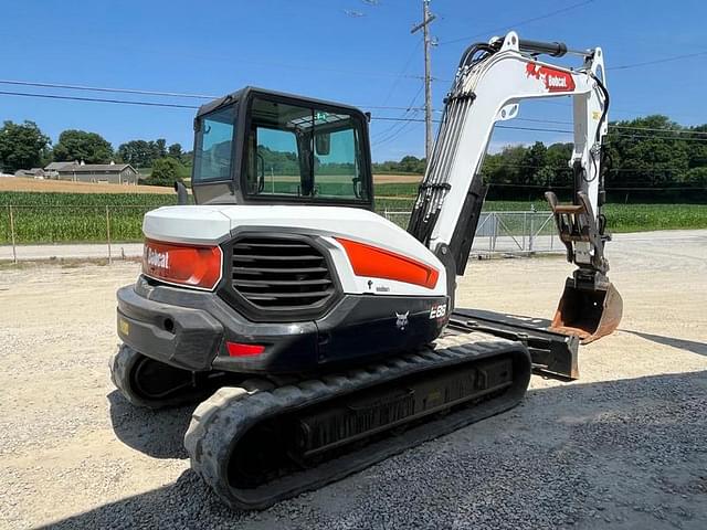 Image of Bobcat E88 equipment image 4