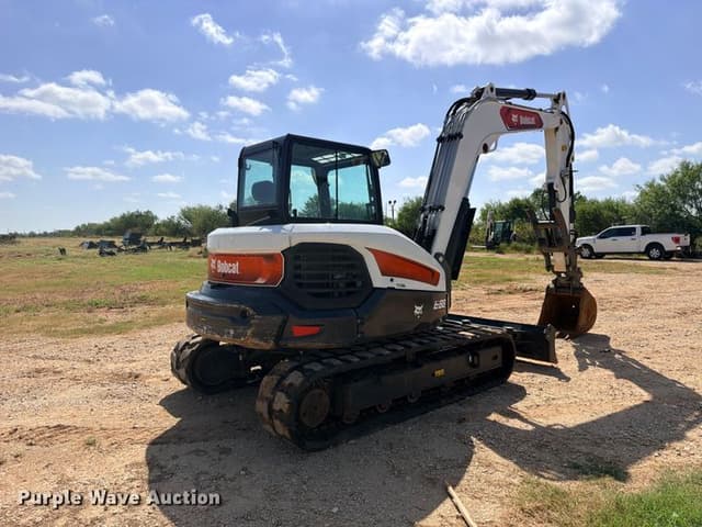Image of Bobcat E88 equipment image 4