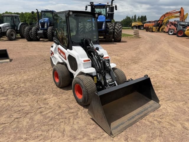 Image of Bobcat L28 equipment image 2