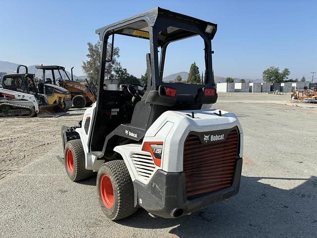 Image of Bobcat L28 equipment image 3