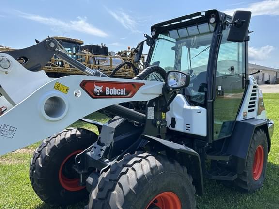 Image of Bobcat L85 equipment image 2