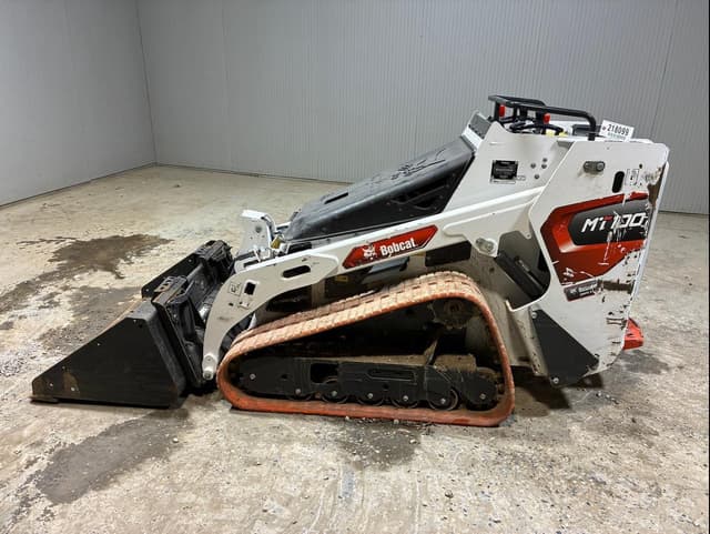 Image of Bobcat MT100 equipment image 2