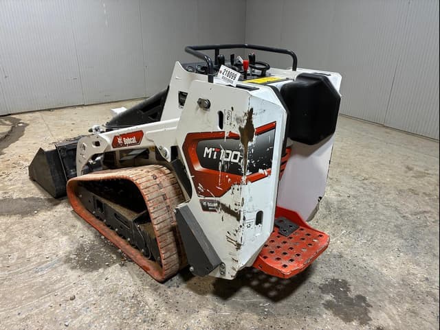 Image of Bobcat MT100 equipment image 3