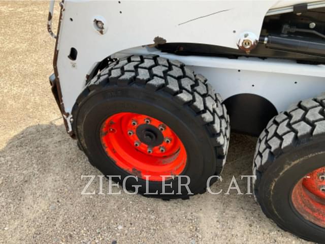 Image of Bobcat S450 equipment image 1