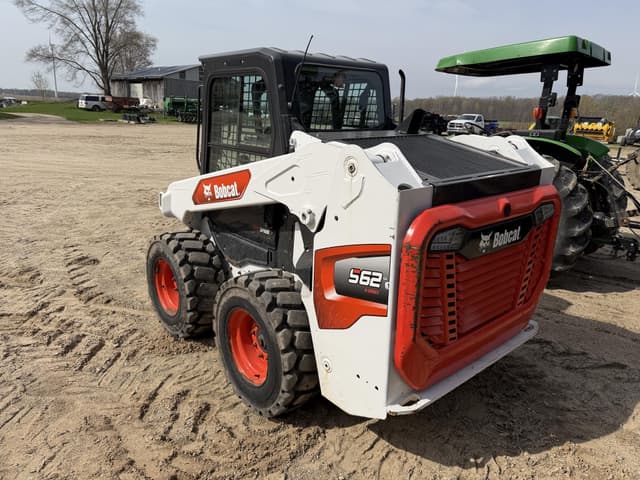 Image of Bobcat S62 equipment image 2