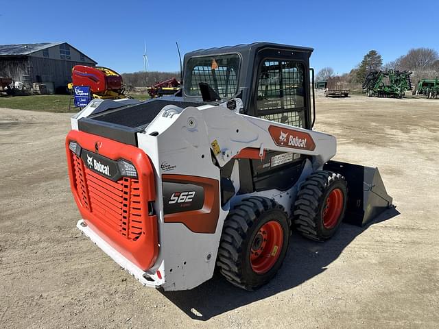 Image of Bobcat S62 equipment image 4