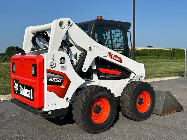 Image of Bobcat S650 equipment image 4