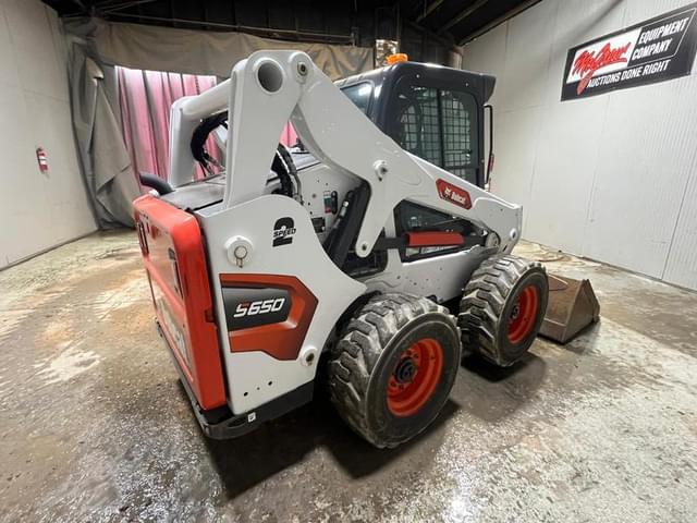 Image of Bobcat S650 equipment image 4