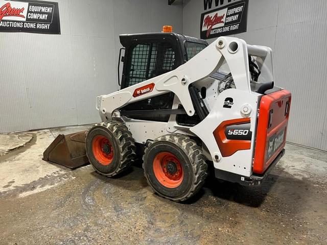 Image of Bobcat S650 equipment image 2