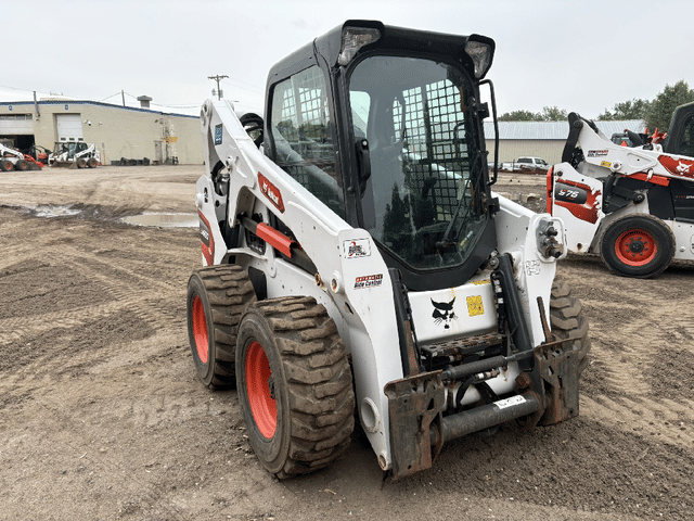 Image of Bobcat S650 equipment image 2