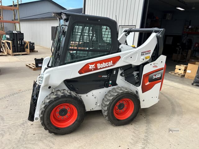 Image of Bobcat S66 equipment image 3