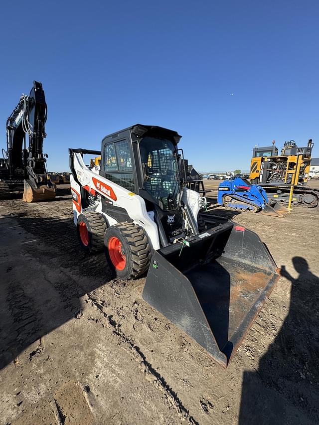 Image of Bobcat S66 equipment image 2