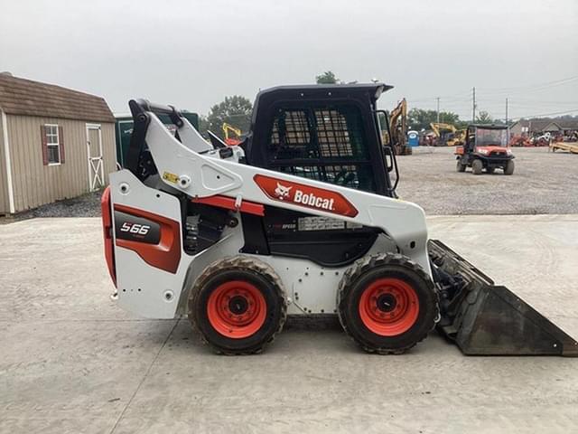 Image of Bobcat S66 equipment image 4