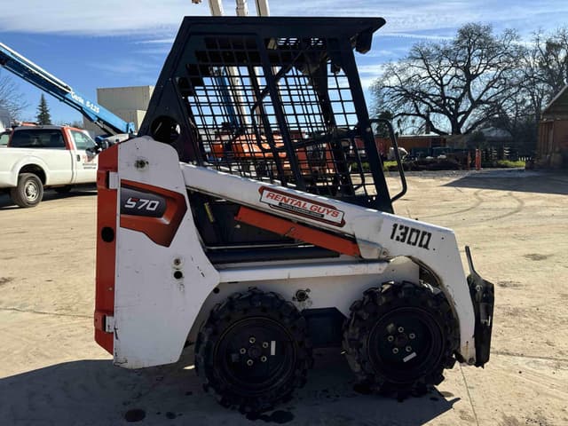 Image of Bobcat S70 equipment image 3