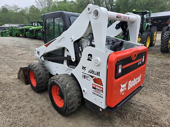 Image of Bobcat S740 equipment image 4