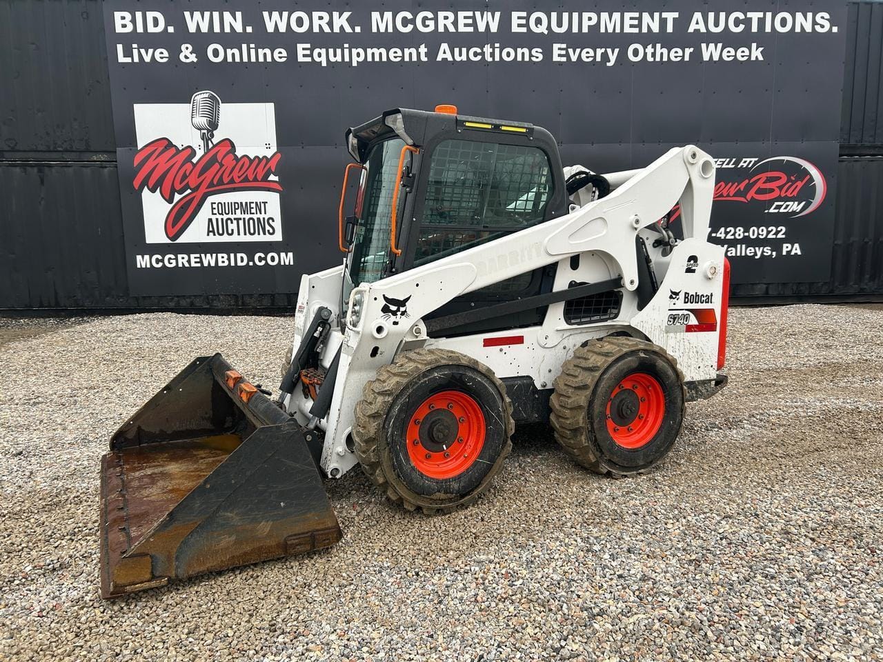 2023 Bobcat S740 Equipment Image0