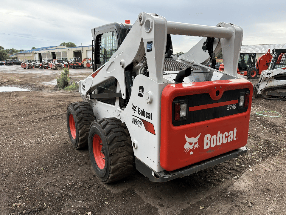 Image of Bobcat S740 Image 1