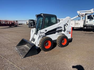 Main image Bobcat S740