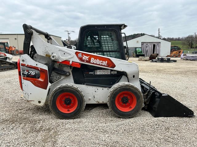 Image of Bobcat S76 equipment image 4
