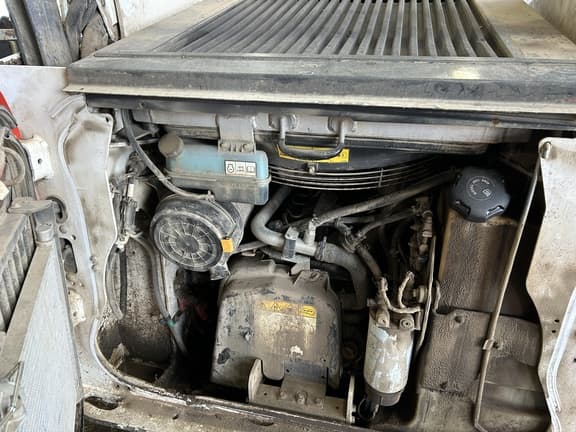 Image of Bobcat S76 equipment image 3