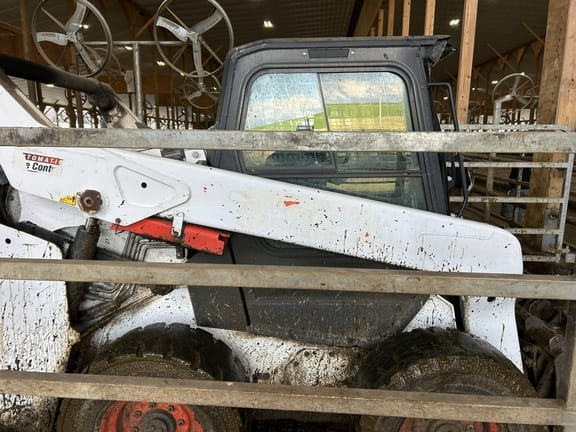 2023 Bobcat S76 Equipment Image0