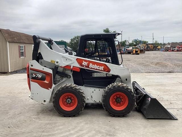 Image of Bobcat S76 equipment image 4