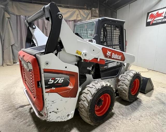 Image of Bobcat S76 equipment image 4