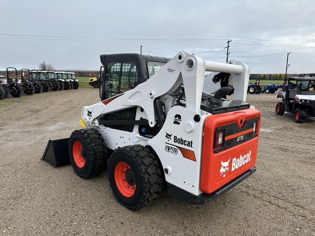 Image of Bobcat S770 equipment image 3