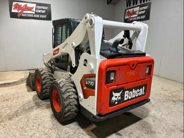 Image of Bobcat S770 equipment image 2