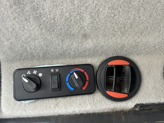 Image of Bobcat S86 equipment image 2