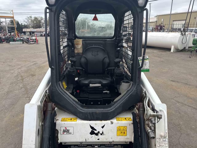 Image of Bobcat T450 equipment image 4