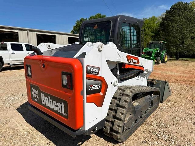 Image of Bobcat T550 equipment image 4