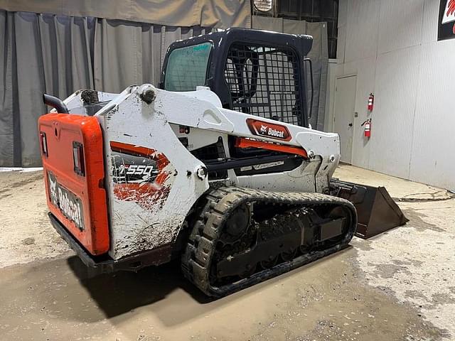 Image of Bobcat T550 equipment image 4